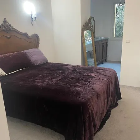 Studio 13B with owner Garden in Beausoleil Apartment